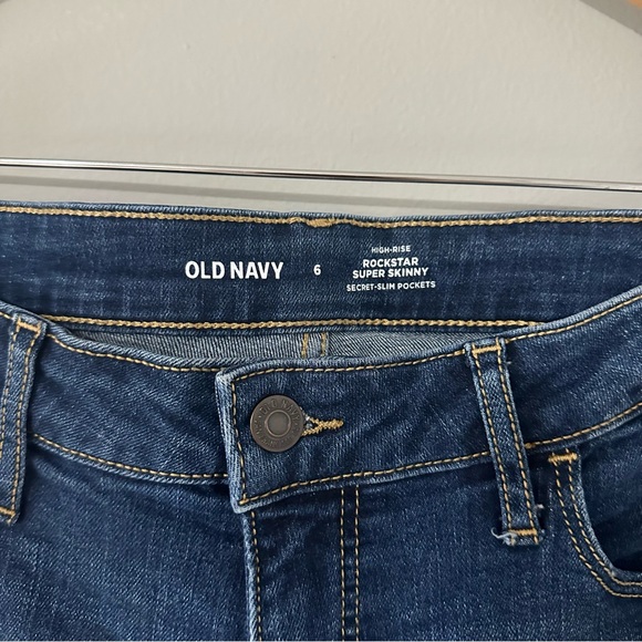 Old Navy High Waisted Rockstar Super Skinny Jean - Picture 2 of 8